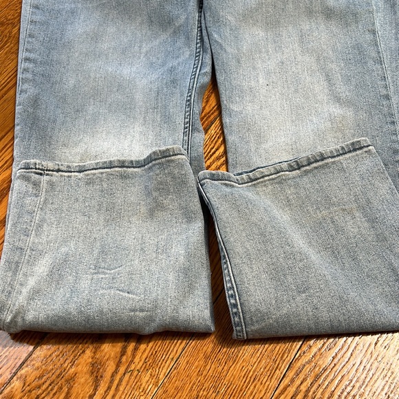 Levi’s 514 Straight Fit men’s jeans, size 38x32.  Great condition. - Picture 6 of 8